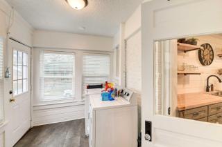 2 Mi to Magnolia Mkt Cozy Retreat with Shared Yard - Waco - 1