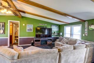 Port Clinton House with Boat Dock on Portage River! - Port Clinton - 4