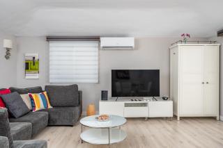 Seaview penthouse by Costarentals - Ref 112 - 2