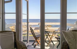 Awesome Apartment In Allinge - 5
