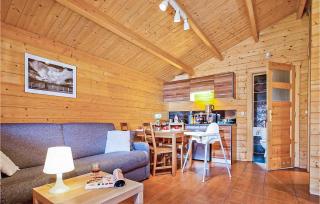 2 Bedroom Beautiful Home In Sianozety - Sianozety - 8