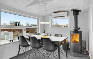 Awesome Home In Sjølund With Wifi - 6