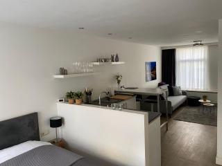 Rosies Place - Amsterdam - 9