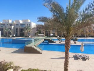 Mangroovy - 2BR La Blanca Pool View - Hurghada - 2