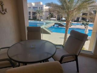 Mangroovy - 2BR La Blanca Pool View - 9