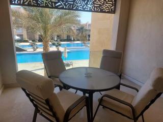 Mangroovy - 2BR La Blanca Pool View - 0