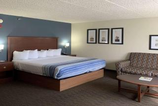 AmericInn by Wyndham Windsor Ft. Collins - Fort Collins - 2