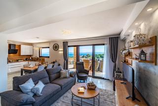Villa Kadena - Luxury Seaside Villa with Private Heated Pool - Selca - 6
