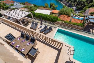 Villa Kadena - Luxury Seaside Villa with Private Heated Pool - Selca - 7