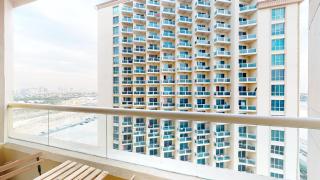 LS10-Well Designed Studio In Lake Side Tower A - Dubai - 9