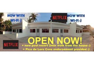 2BR townhouses good for 12pax each & NETFLIX & 100Mbps WIFI & pool resort 2min walk & 3km outside Pico de Loro Cove & Calayo Cove - with Endorsement for Pico de Loro Cove good for 7 days & Boat-Tour & Island Hopping assistance - Nasugbu - 0