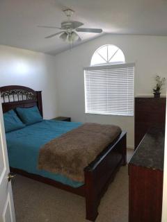 Valencia Palms - Carlton - 8