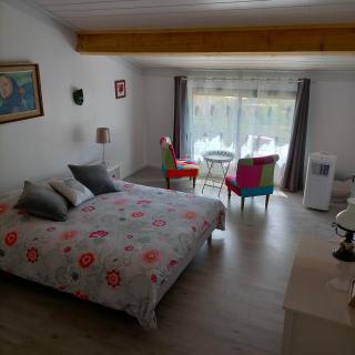 Alaric Lodge: gîte champêtre avec parking privé. - Comigne - 3