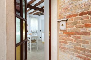 Ca Giardini Apartments in Biennale by Bricola Apartments - Venice - 4