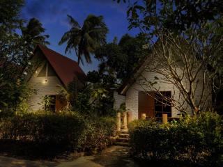 Blue Beach Resort - Baanphakrimlay - 8