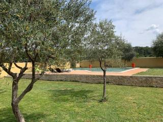 Loue Studio dans une villa avec piscine terrasse - 4
