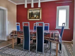 Shiraz-Home das Ferienhaus in Holzminden, 120qm Privatsphäre für ungestörte Erholung - Holzminden - 4