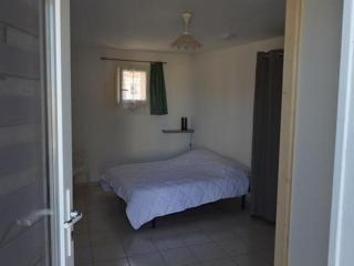 Charmante villa rénovée avec grand jardin clos, véranda, 3 chambres, proche de la plage et des activités - FR-1-324-503 - Saint Gilles Croix de vie - 2