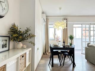 Your Sunny & Spacious Portview Home - Valencia - 4