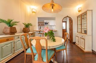 Villa Corralejo Bay Beachfront Corralejo By Holidays Home - Corralejo - 2