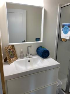 Lucky Creek Guest Suite - 3
