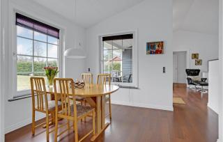 Amazing Home In Ørsted With Kitchen - Ørsted - 5