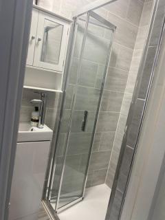 Hameway House- Stunning 4 bedroom house with a spacious kitchen - London - 7