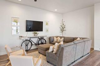 The Ann Marie #F1 townhouse - Hurricane - 1