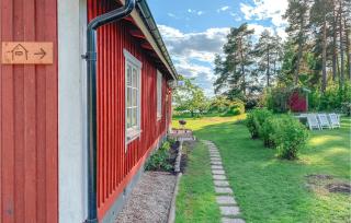 Awesome Home In Vrena With Wifi - Vrena - 1