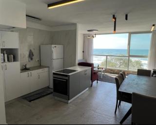 sea view apartment - Bat Yam - 6