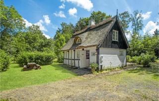 2 Bedroom Beautiful Home In Gudhjem - Gudhjem - 1