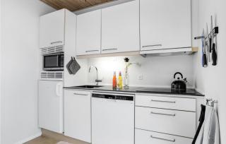 Amazing Apartment In Gudhjem With Wifi - Gudhjem - 4