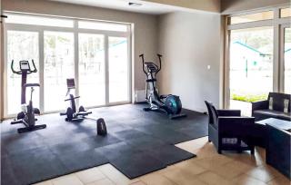 1 Bedroom Stunning Apartment In Mielno - Mielno - 5
