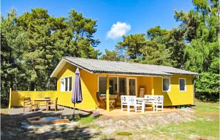 3 Bedroom Awesome Home In Aakirkeby - Vester Sømarken - 9