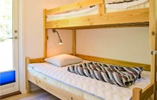 3 Bedroom Awesome Home In Aakirkeby - 3