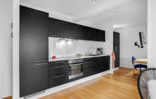 Beautiful Apartment In Ebeltoft - Ebeltoft - 9