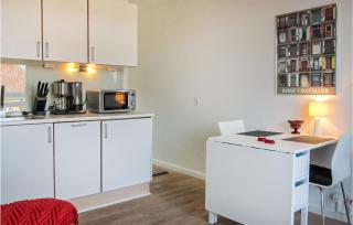 1 Bedroom Awesome Apartment In Gudhjem - Gudhjem - 6