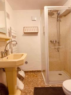 Studio au charme médiéval - 7