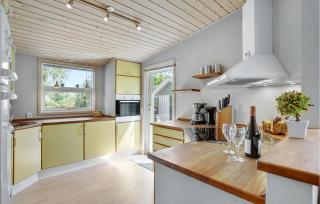 Pet Friendly Home In Væggerløse - 5