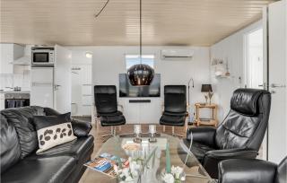 Lovely Home In Otterup With Kitchen - 7