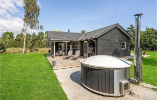 Pet Friendly Home In Rødby With Kitchen - Rødby - 8