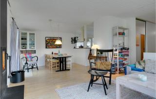 Beautiful Home In Dronningmølle - Dronningmølle - 5