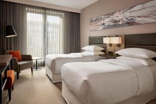 Sheraton Duesseldorf Airport Hotel - Düsseldorf - 3