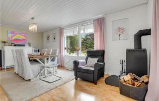 Gorgeous Home In Væggerløse With Wifi - 6