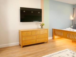 Ellingham Self-Catering Cottages - St Peter Port - 9