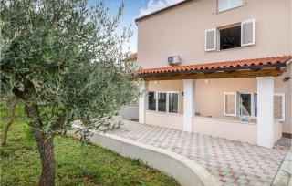 Nice Apartment In Vodnjan With Kitchen - Vodnjan - 9