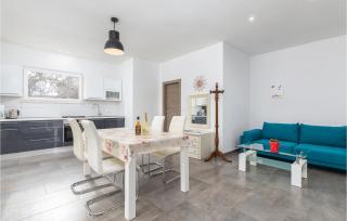 Nice Apartment In Vodnjan With Kitchen - Vodnjan - 8