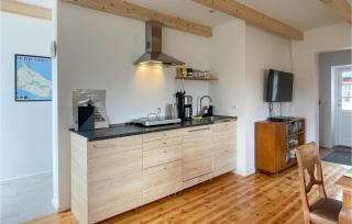 Nice Apartment In Østermarie With Wifi - Østermarie - 4
