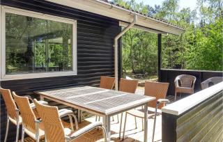 Amazing Home In Nexø With Kitchen - Neksø - 4