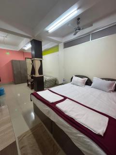 ROOP AMRIT GUEST HOUSE - Agartala - 2